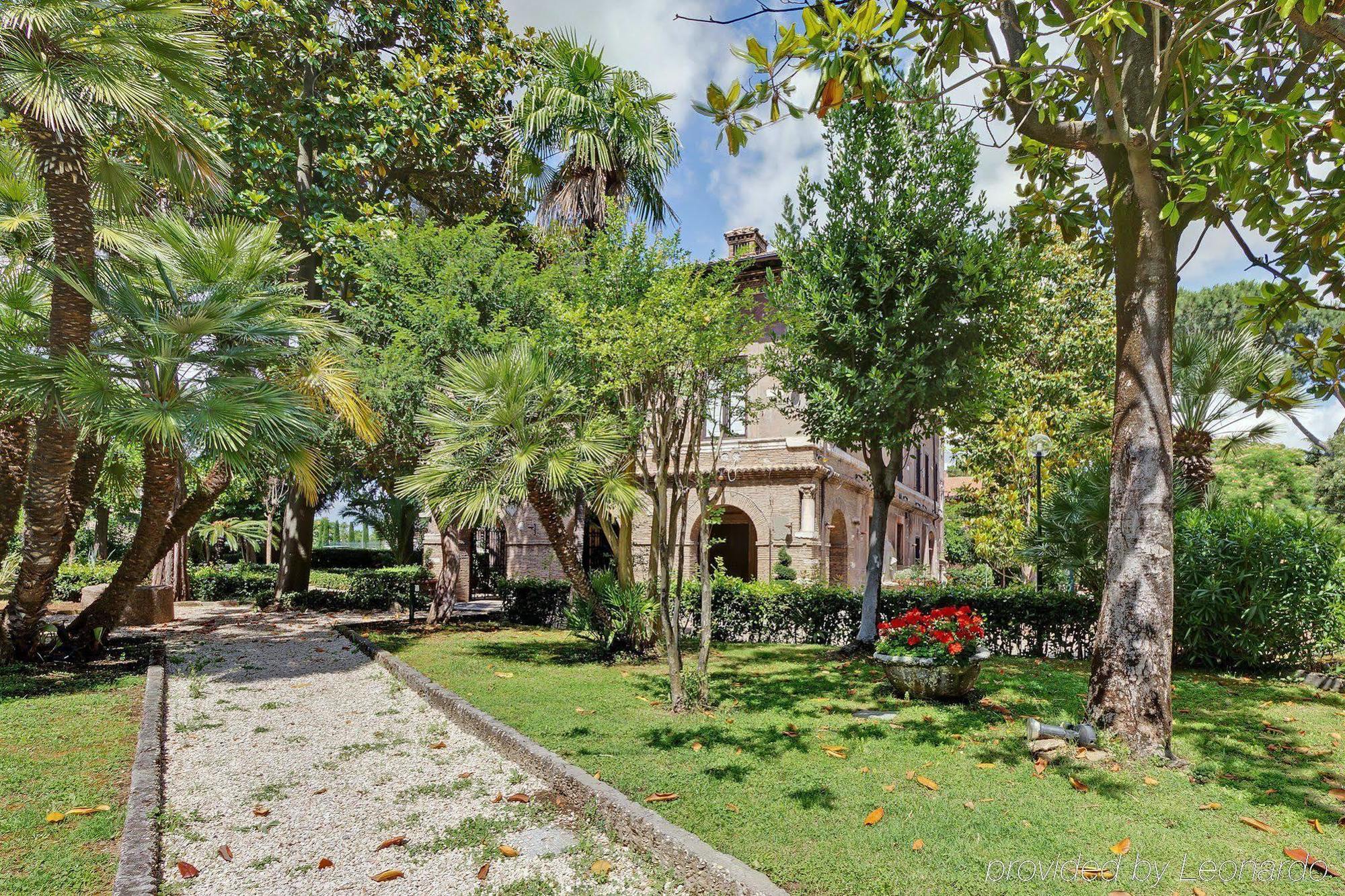 The Church Village โรม ภายนอก รูปภาพ